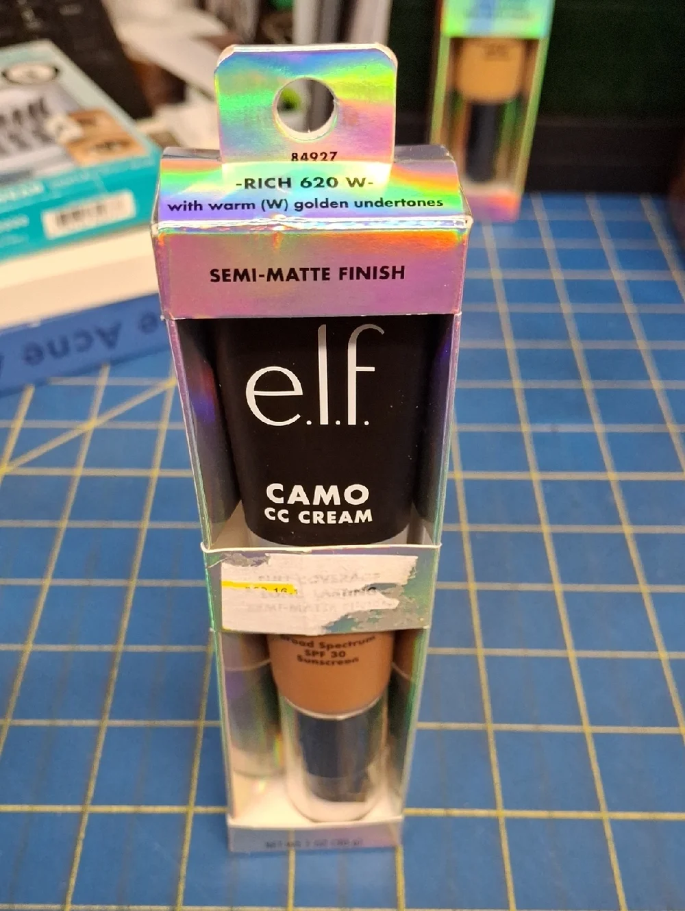 e.l.f. Camo CC Cream - Semi-Matte Finish (Rich 620 W) New 30g